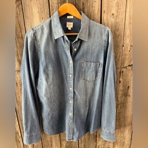 J. CREW Perfect fit chambray shirt - size large - SOLD OUT ONLINE
